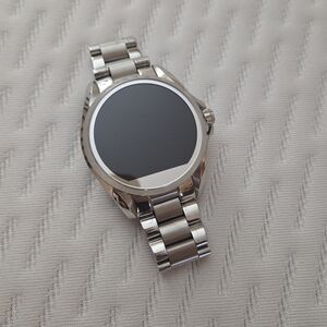 Michael Koes Silver Android Smartwatch With Charger - Does Not Turn On
